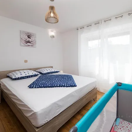 Holiday home Family Friendly House With A Swimming Pool Tribalj, Crikvenica - 17992 Tribalj (Primorsko-Goranska)
